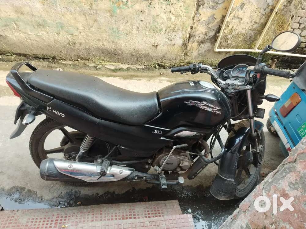 Super splendor 2022 nov well condition all documents completed