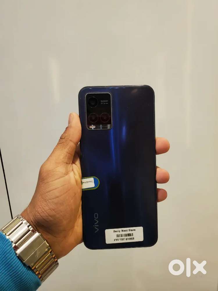 VIVO Y33T 8/128GB STORAGE - PHONE IS IN NICE CONDITION