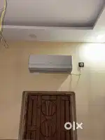 For Sale: 1.2 Ton Hitachi AC