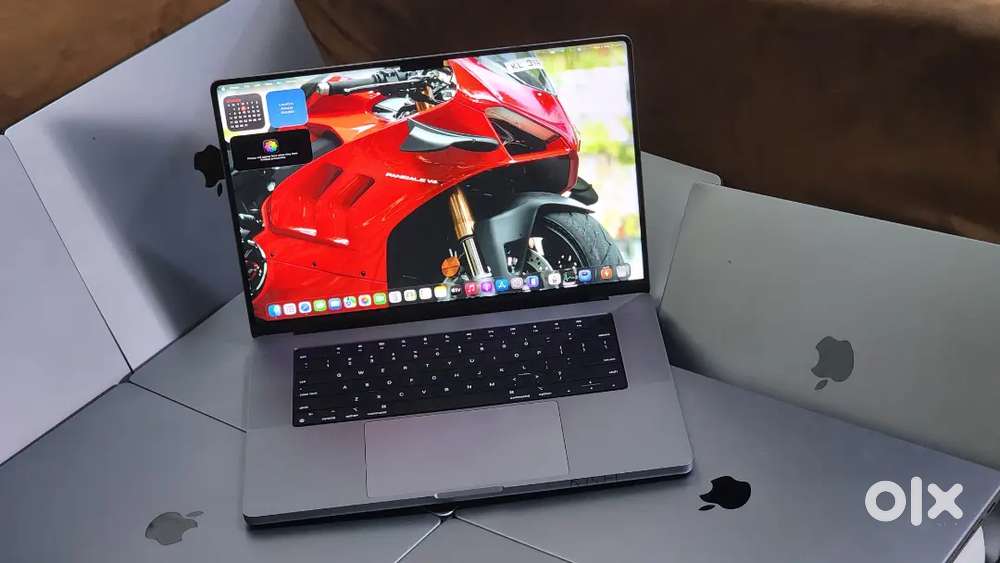 M1 Apple Macbook Pro 32GB Ram 512GB Apple SSD 2022 Manufacturing