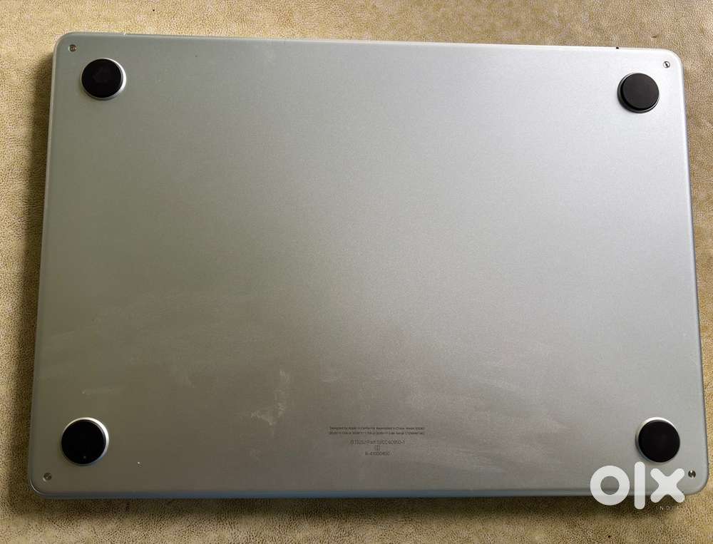 Only 6 months old Macbook air