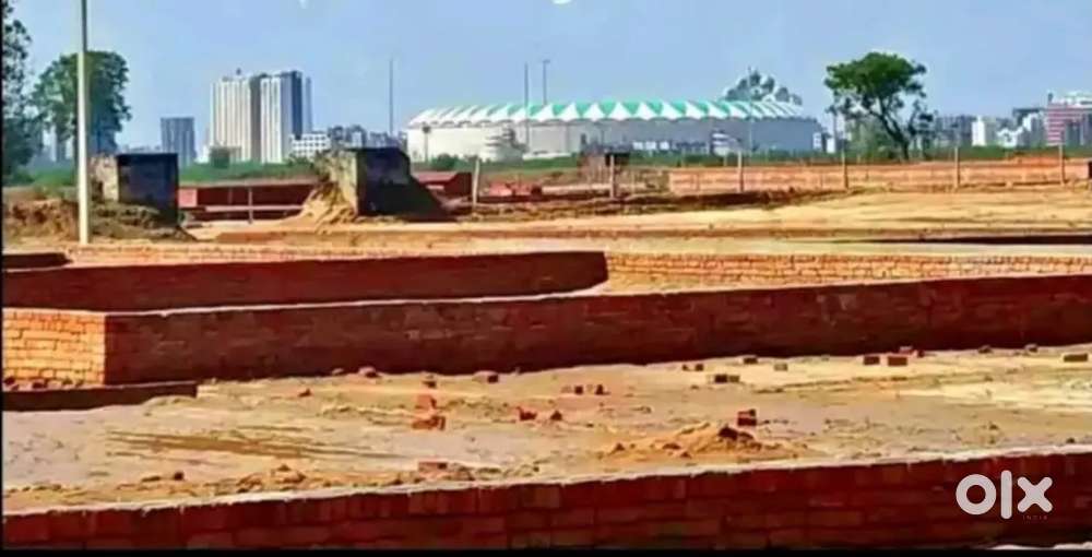 गोमती नगर एक्सटेंशन इकाना स्टेडियम के नजदीक आवासीय प्लॉट