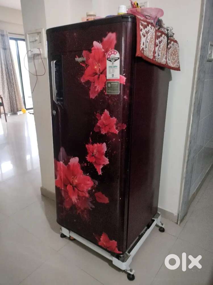 Whirlpool 4-Star Refrigerator – Excellent Condition  Energy Efficient