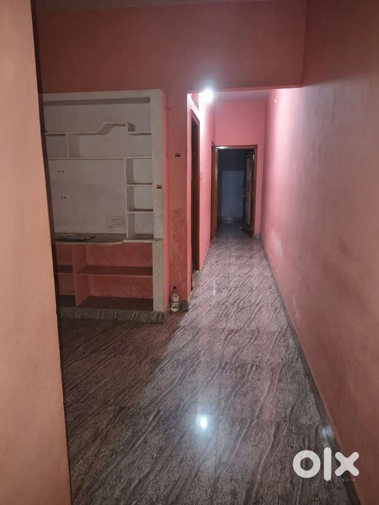 2 BHK, 2nd floor and all facilities are near by available