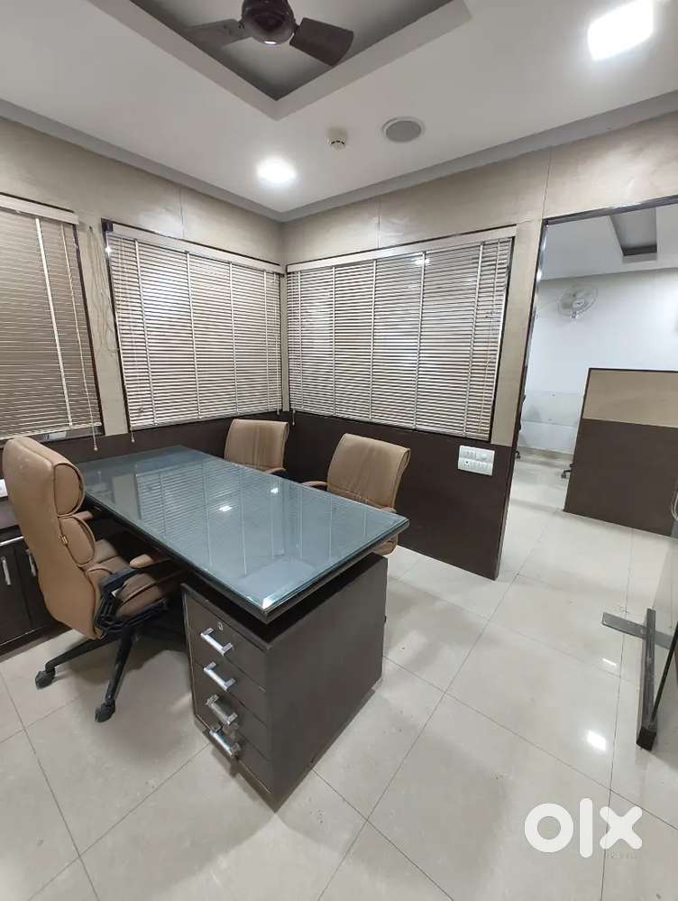 RENT. Fully furnished 1000sq ft office space for Rent , main road face