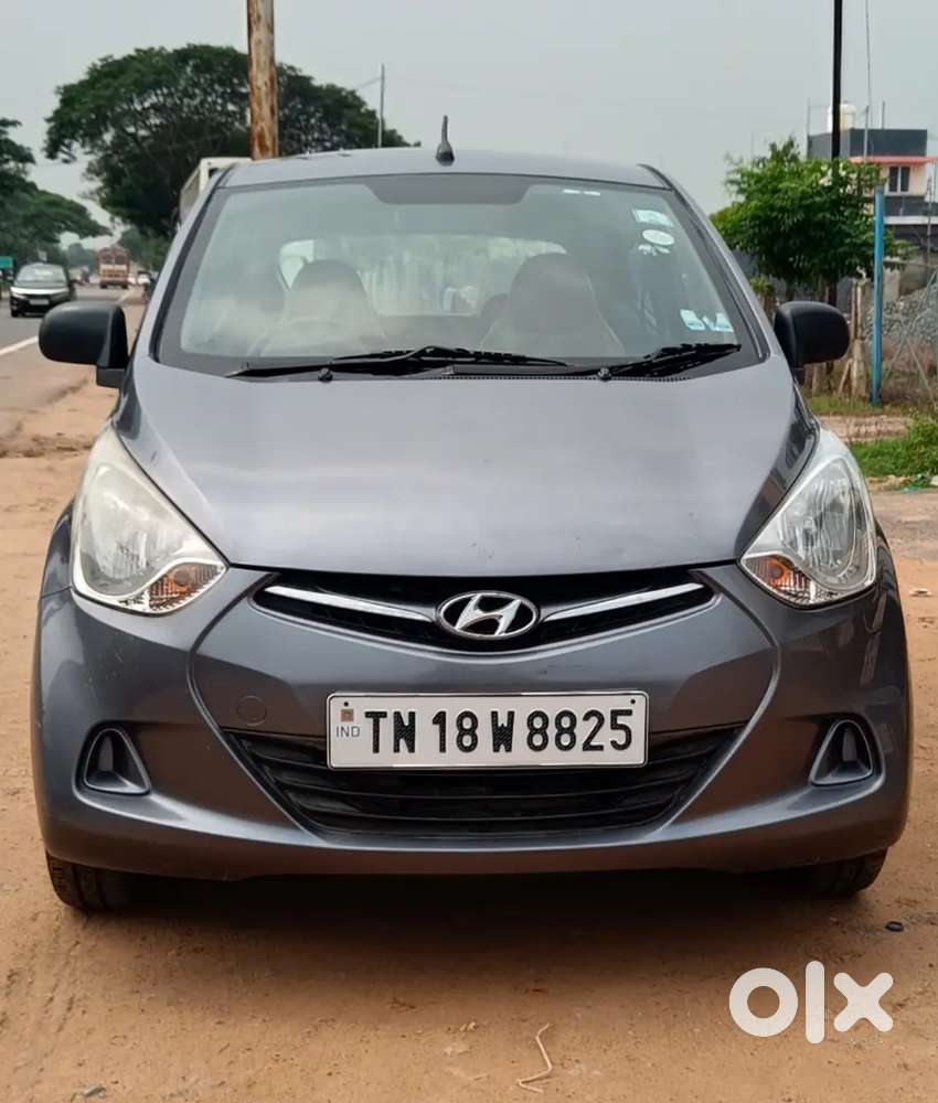 Hyundai EON 2012 Petrol Well Maintained