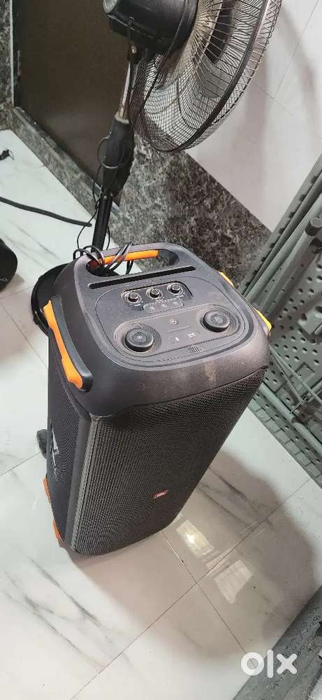 JBL PartyBox 710 Bluetooth Party Speaker