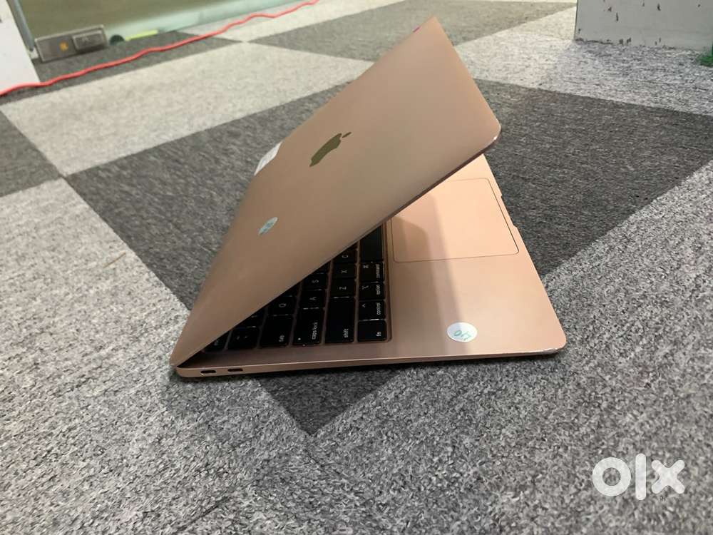 Macbook air(13inch)2020/Core i5/8GB RAM/256GB SSD/Gold/6 months wrnty