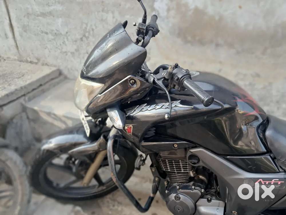 Hero Honda Hunk 2011 Model – Dual Disc, Black Color, Excellent Conditi