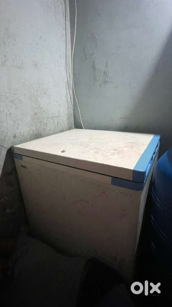 Blue star 120L deep Frezzer For sale single door