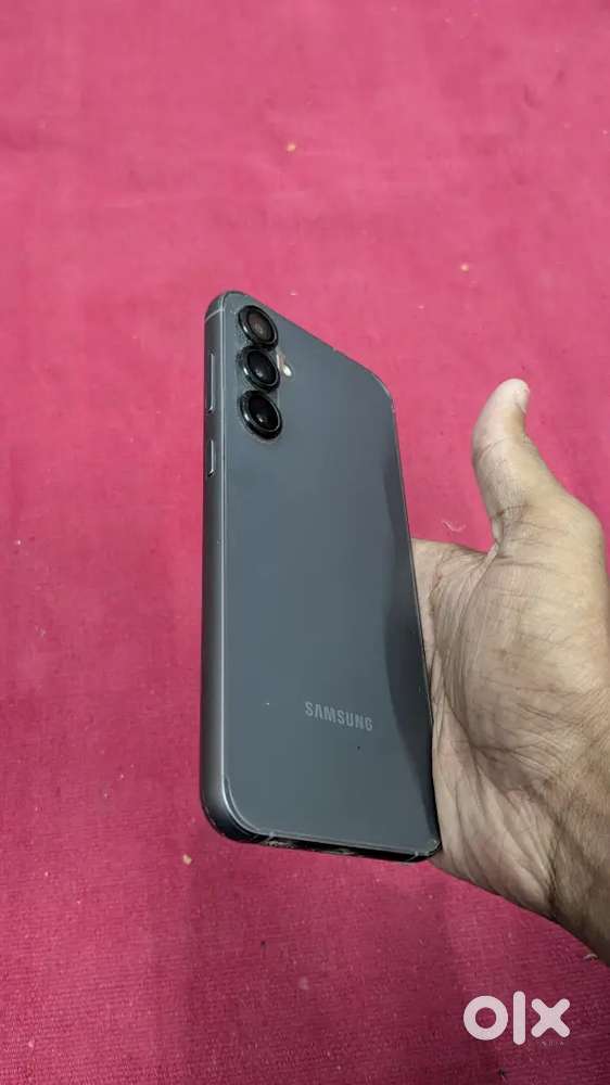 13 month old phone in near condition with bill box cable