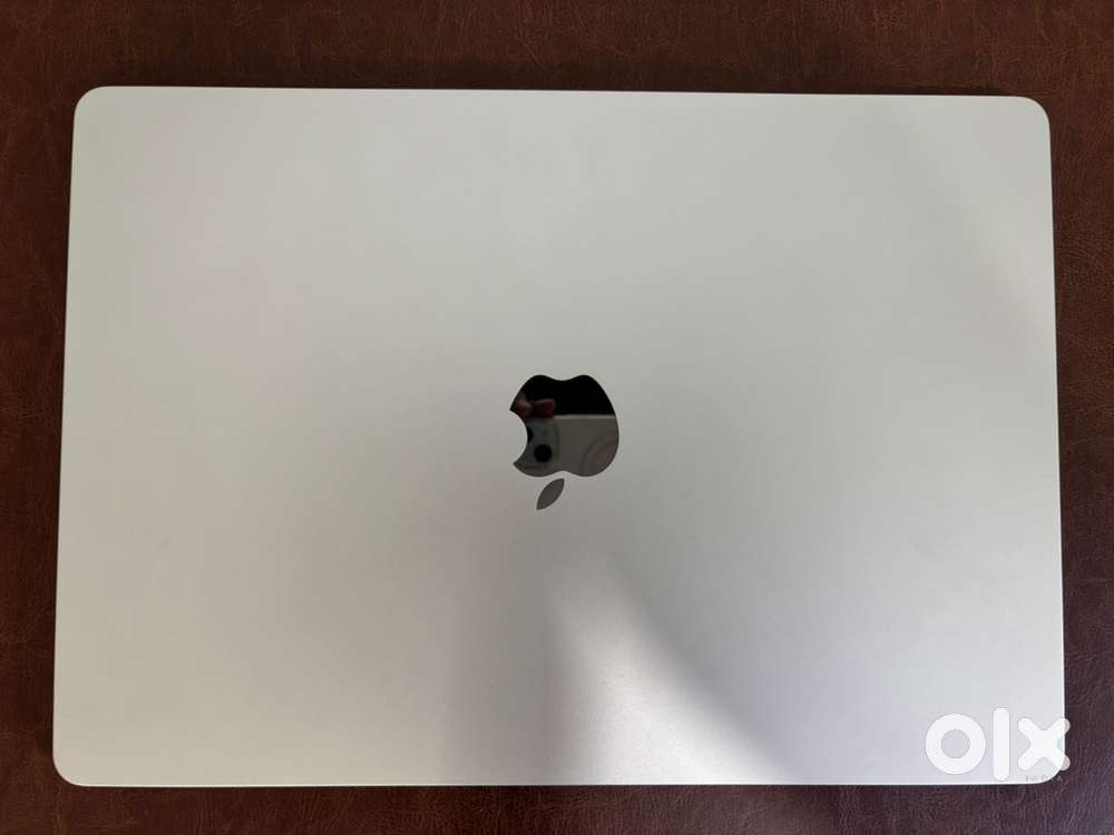 Macbook Air M3 chip 15.3 inch 512gb