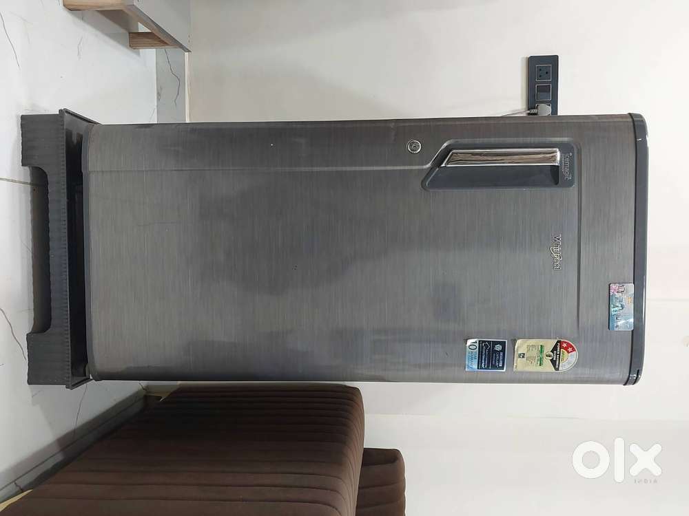 Fridge in good condition, brand whirlpool,approx 3 year old