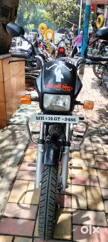 A Hero Splendor Plus bike is good condition
