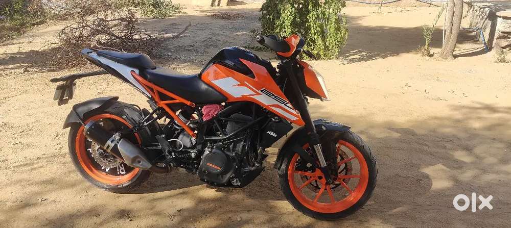 Ktm duke 250 2018 model a one condition