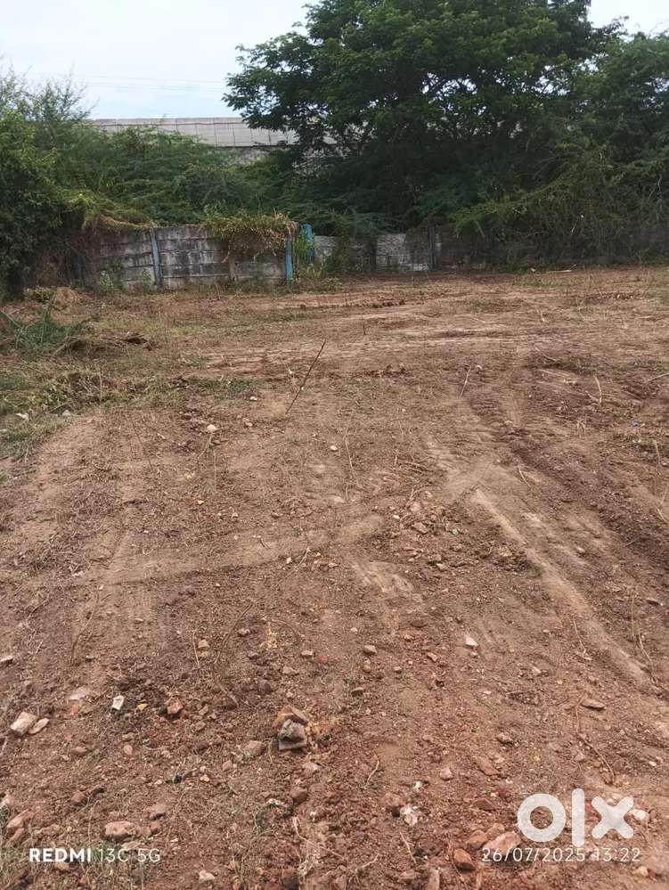 Hi .Urgent sale for land at Kumbakonam bypass.Size 30*70 total 2130sqt