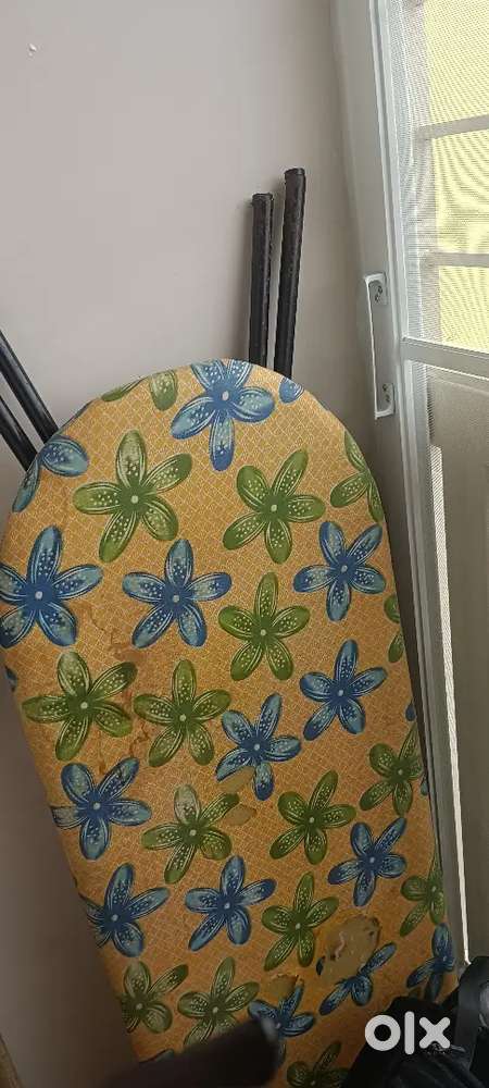 Urgent ironing table used big size