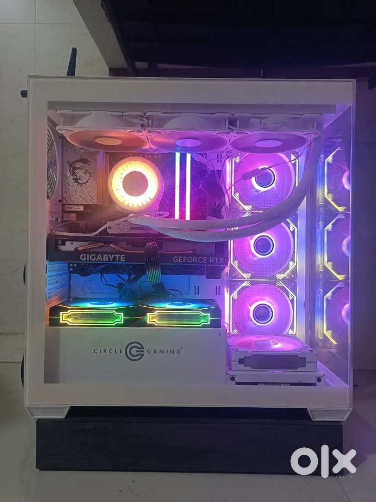 Ryzen 7 9800X3D + RTX 4060  6 Months Old  Like New Gaming PC