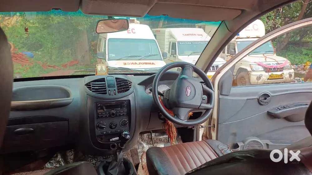 Mahindra Imperio