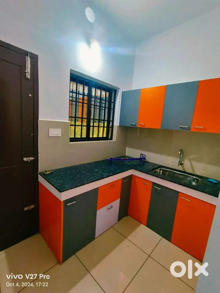 2bhk furnished apartment for rent infopark near morakala 3km distance