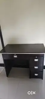 Reading table