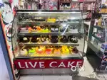 Cake display counter
