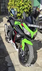 Ninja 300 in showroom conditio