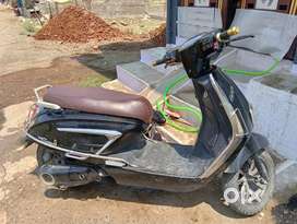 It is an toxmo electric scooter in running condition.