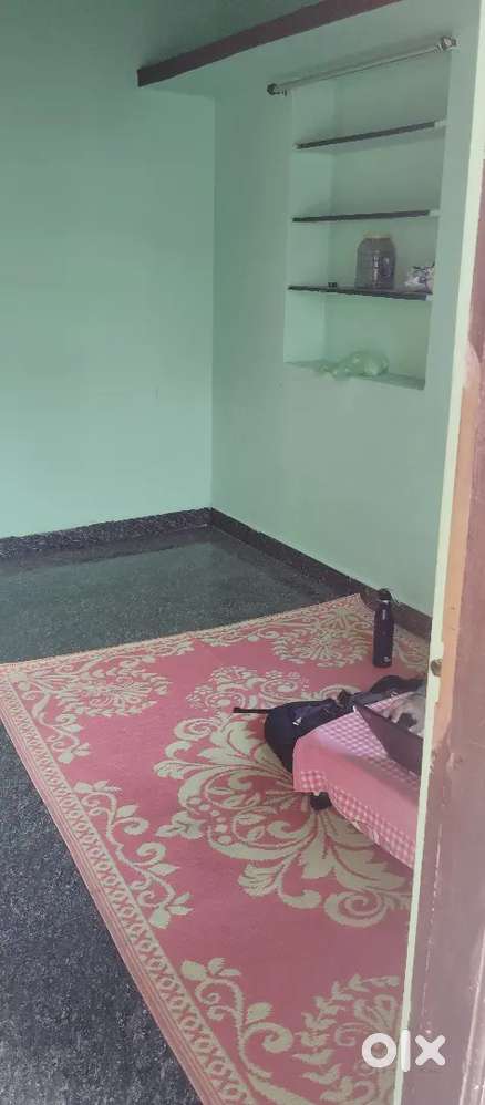 1RK with solar water connection and 10k deposit and 3500 rent