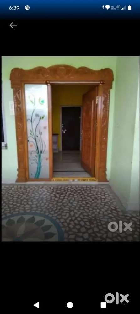 Suitable for small family, employees-bachelor's allowed