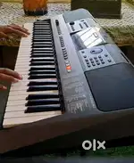 Yahama psr i500