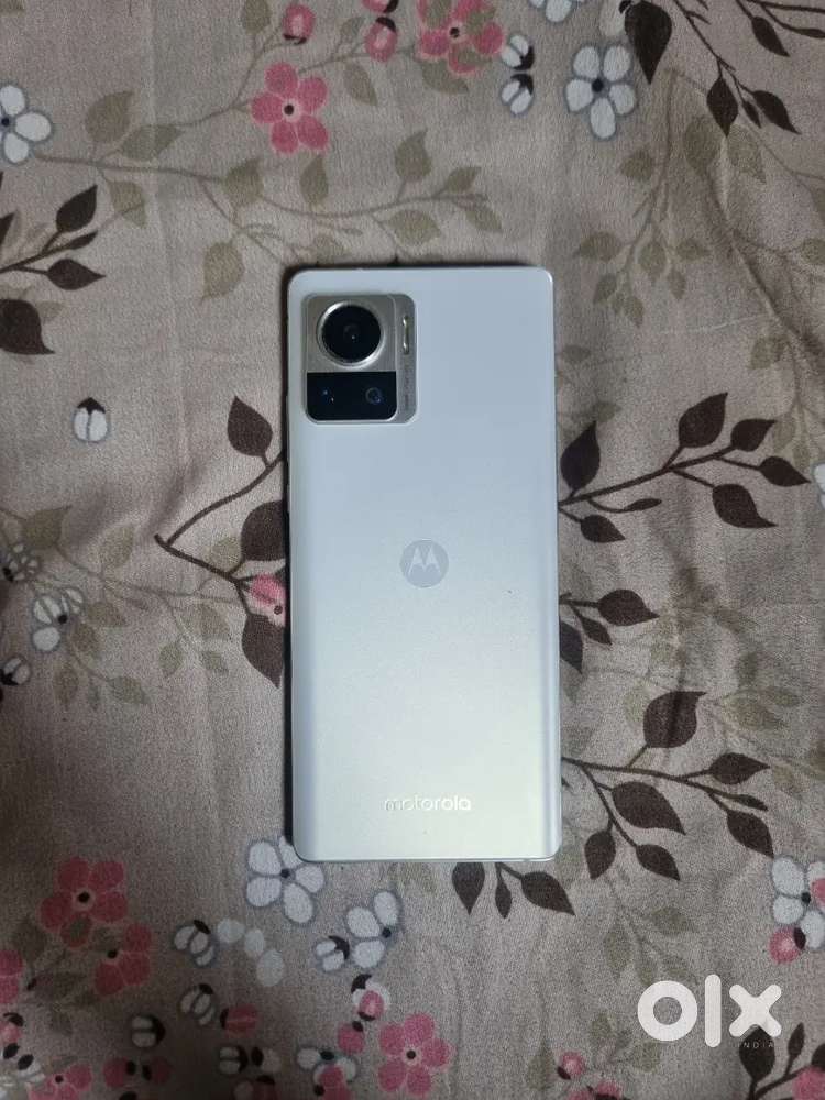 Moto edge 30 ultra 12/256gb camera blur sale only