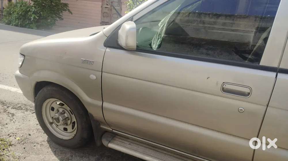 Chevrolet Tavera 2005 less kms usage with well maintained for sale.