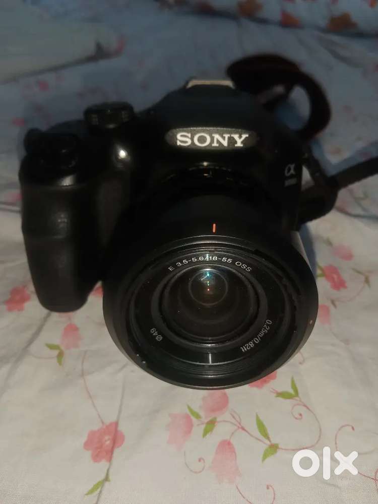 Sony Alpha A3000 20.1MP Camera with 3X Optical Zoom  (Black)