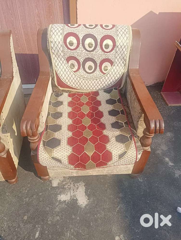 Sofa set in Good condition