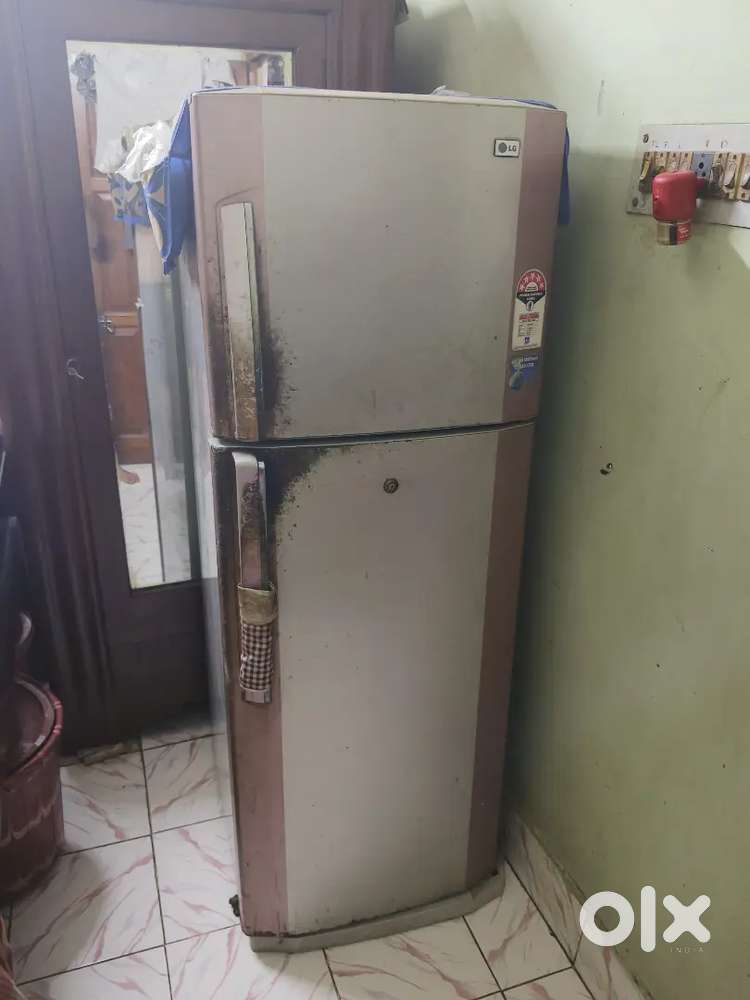 Fully working LG double door fridge
