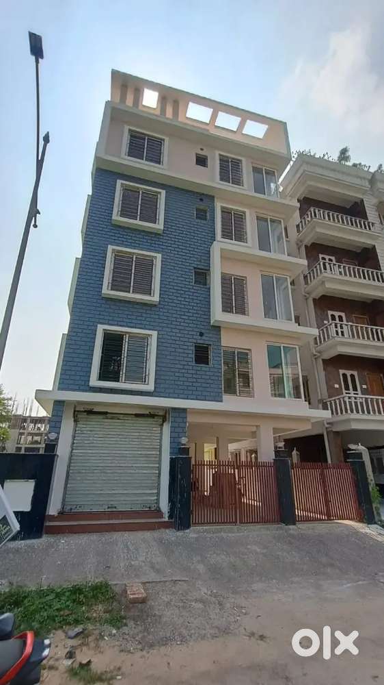 3 bhk flat with car parking for sale at New Town Action Area 2 kol
