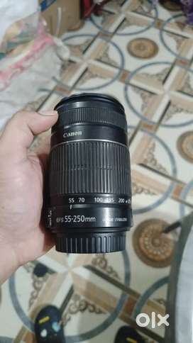 Canon camera 700D