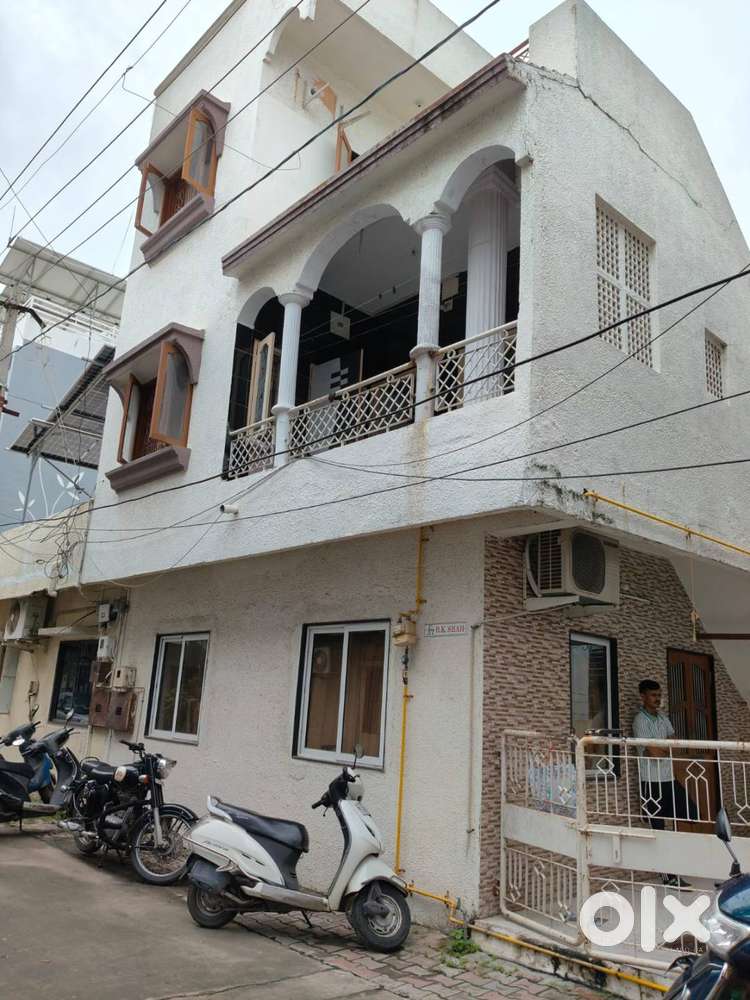 2BHK seprate suitable for bachelors at karelibaug amit nagar