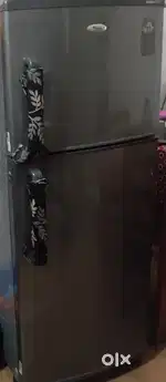 Whirlpool 220 litres