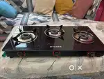 Glass top gas stove