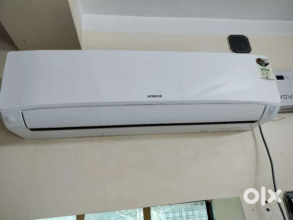 Hitachi AC In Good condition