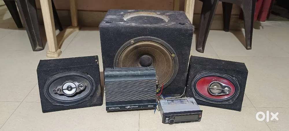 Selling car music system subwoofer amp speaker's