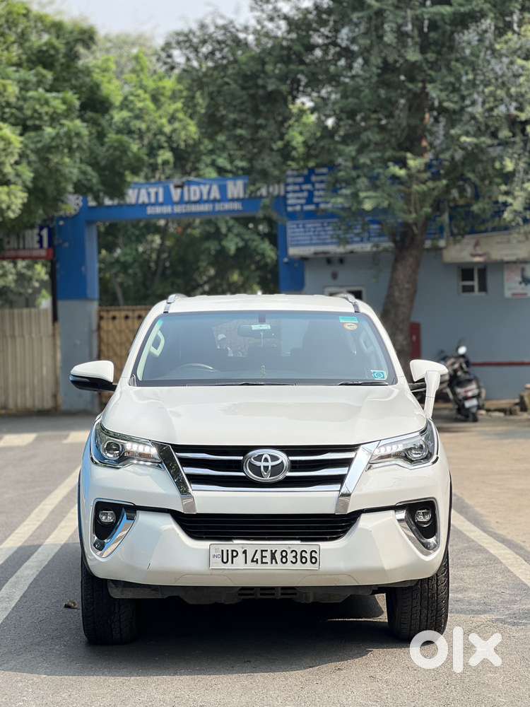 Toyota Fortuner 4X2 MT 2.8 Diesel, 2020, Diesel
