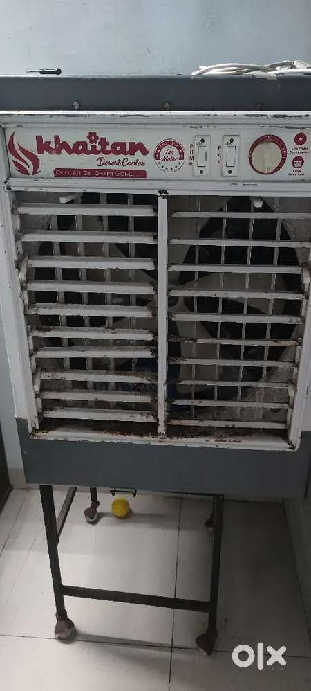 Sale Iron body cooler 2 year old in running condition