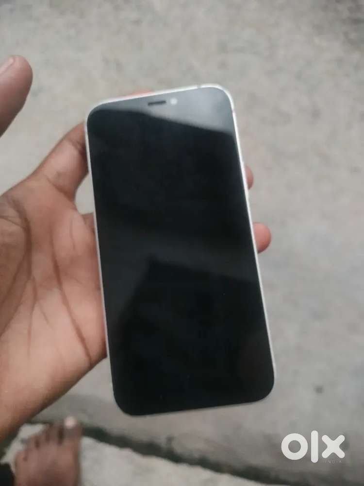 12 mini good condition