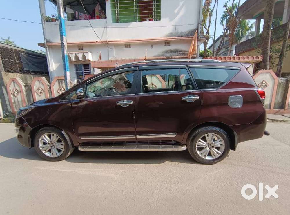 Toyota Innova Crysta ZX 2.4 Diesel 7 Seater, 2016, Diesel
