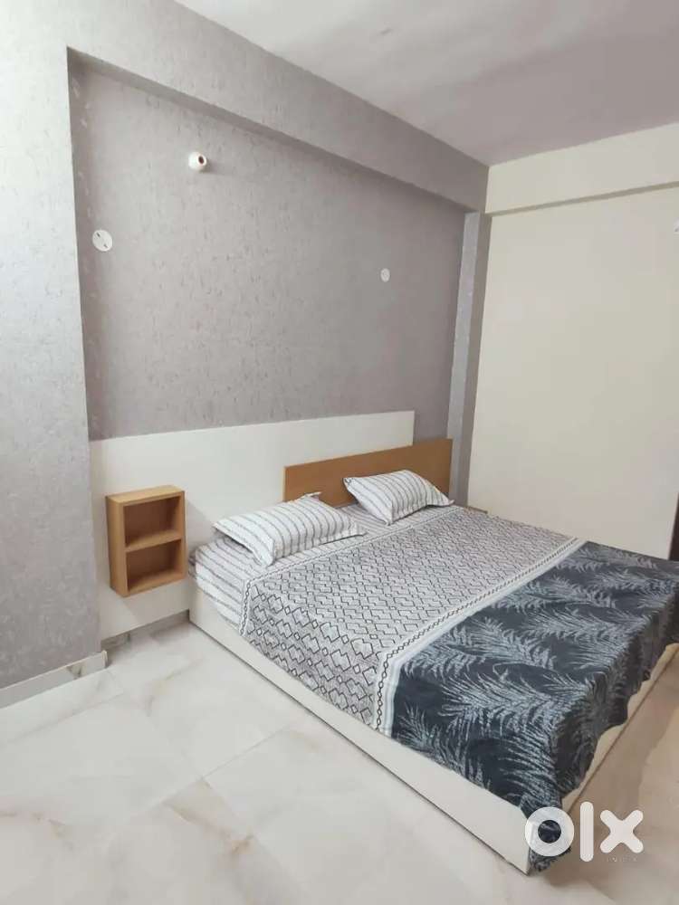 NEAR AKSHAR PATRA, 3BHK FURNISHED FLAT FOR FAMILY, WORKING BACHELOR