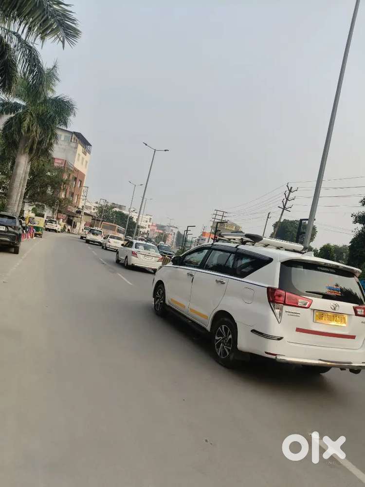 Happy modal pahariya benipur me plot