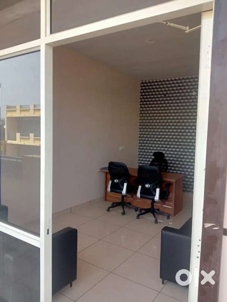 Shops for rent reasonable price on vip road